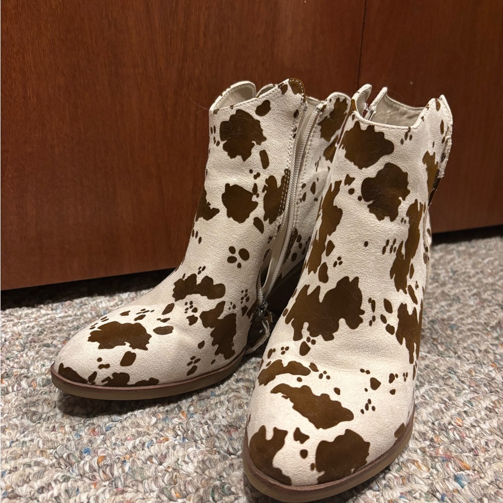 Altar'd State Brown and White Patterned Ankle Boots